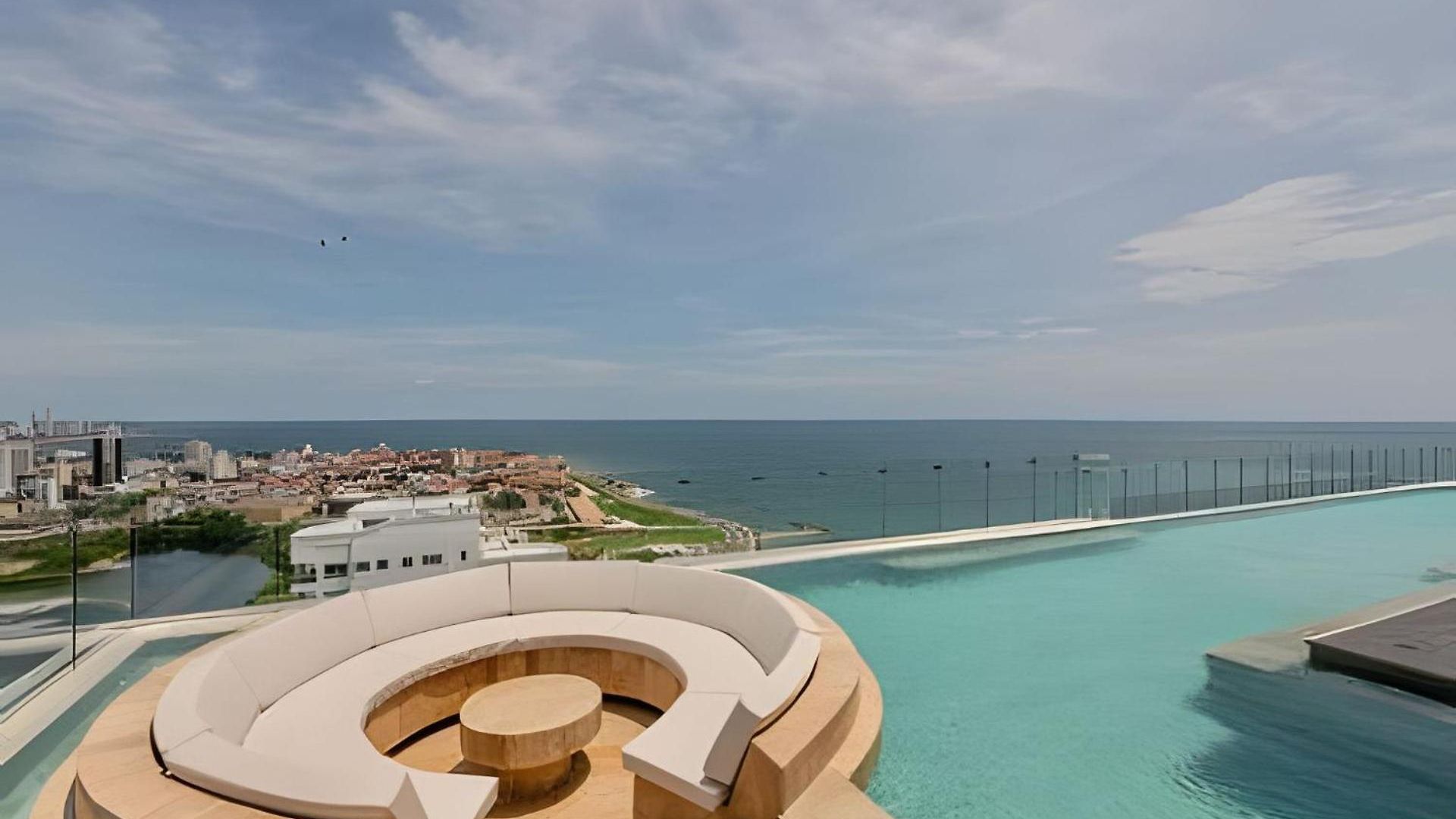 Lujoso Y Nuevo Cerca Al Centro/ Piscina Panoramica * Cartagena