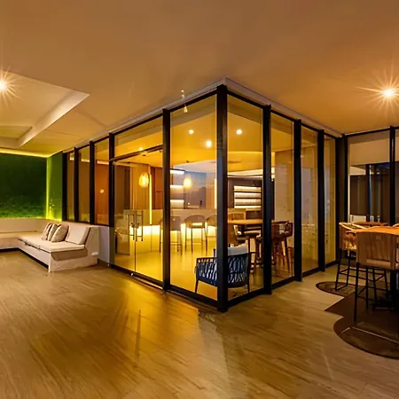 Lujoso Y Nuevo Cerca Al Centro/ Piscina Panorámica Apartamento *