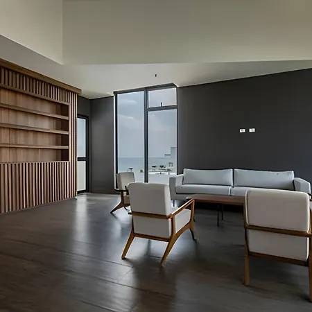 Apartamento Lujoso Y Nuevo Cerca Al Centro/ Piscina Panorámica *