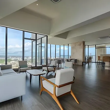 Lujoso Y Nuevo Cerca Al Centro/ Piscina Panorámica Apartamento