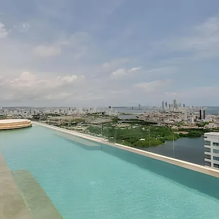 Lujoso Y Nuevo Cerca Al Centro/ Piscina Panorámica *