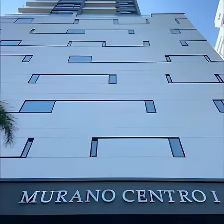 Lujoso Y Nuevo Cerca Al Centro/ Piscina Panorámica